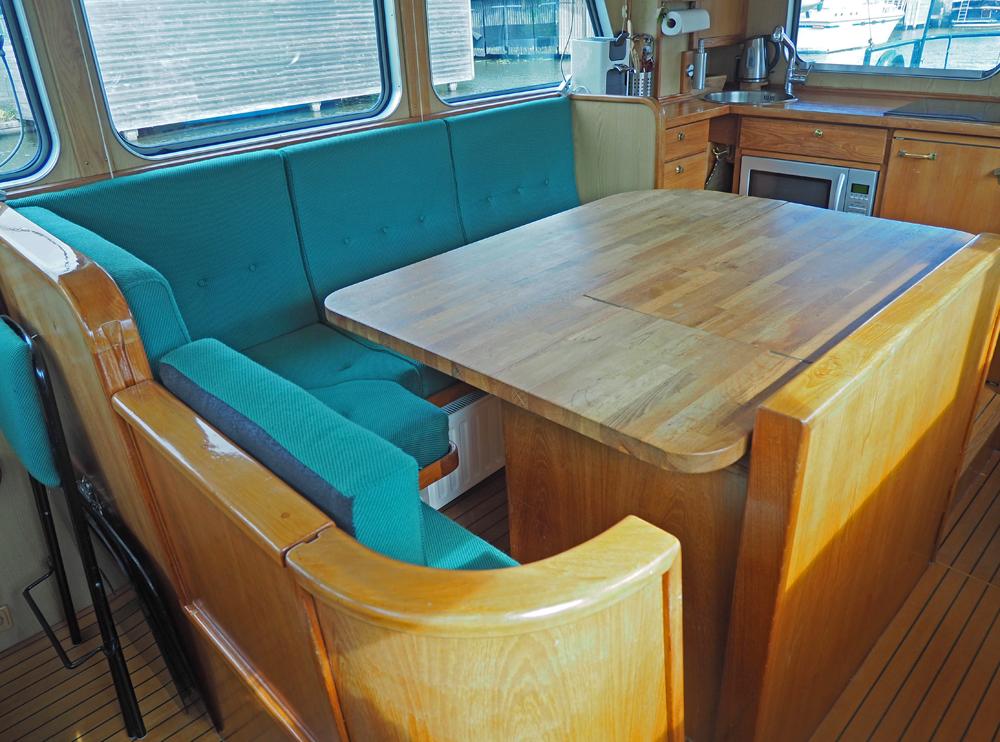 Stuurhuis, Accommodatie